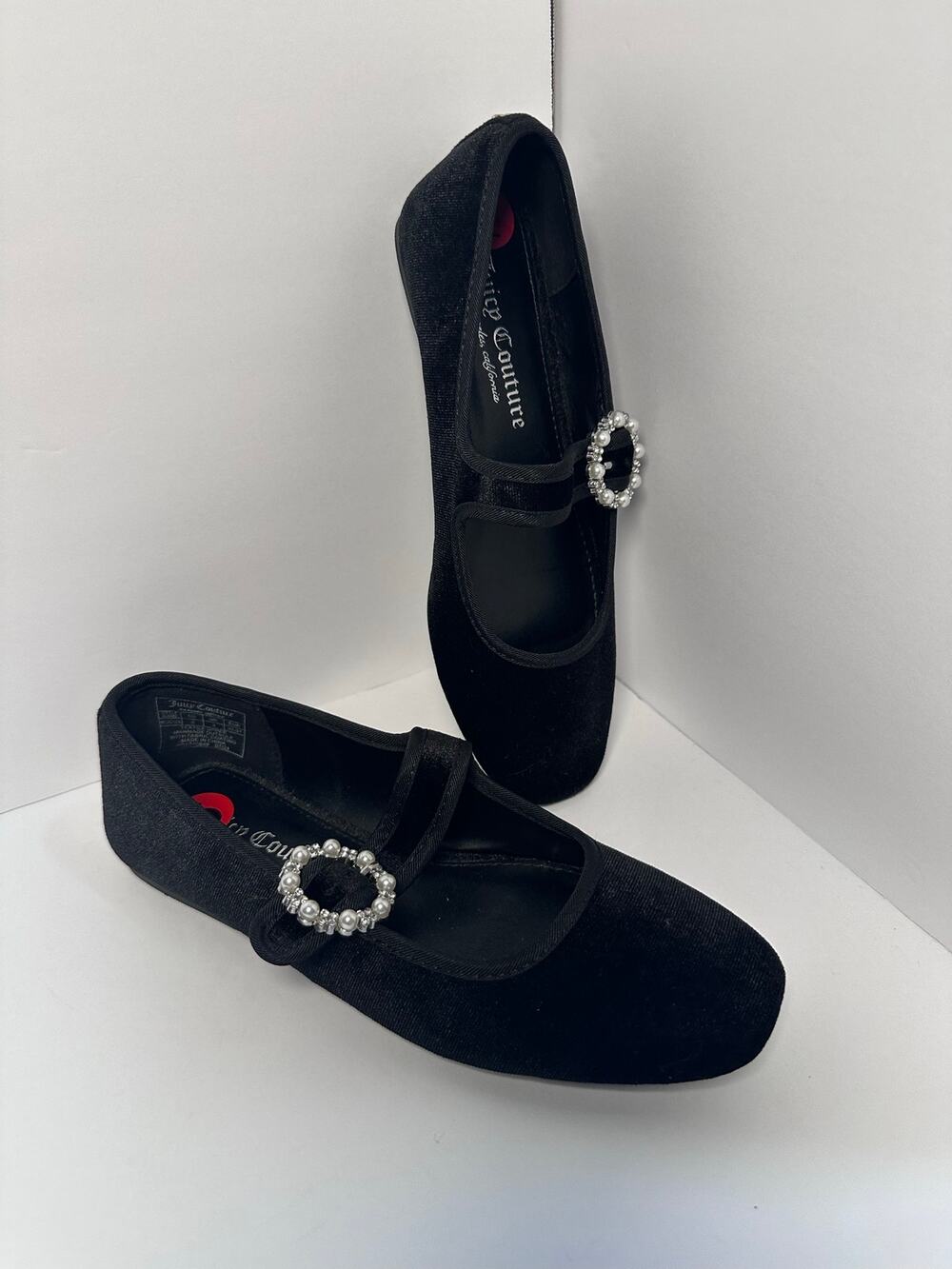 Juicy Couture Flats